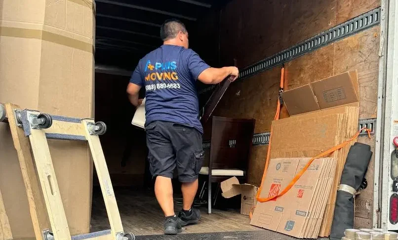 licensed movers