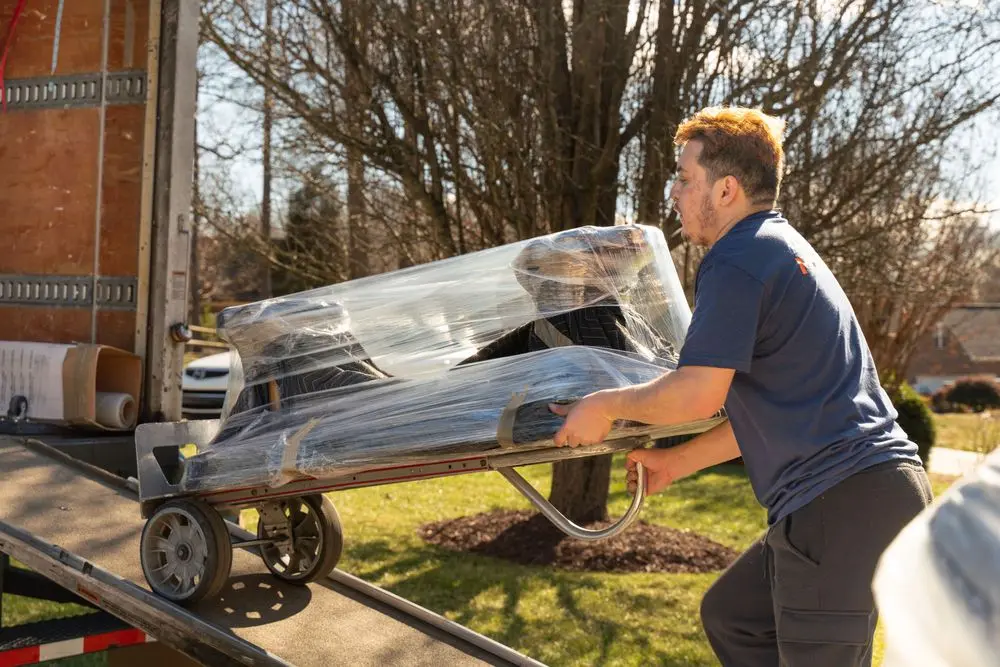 Moving Storage